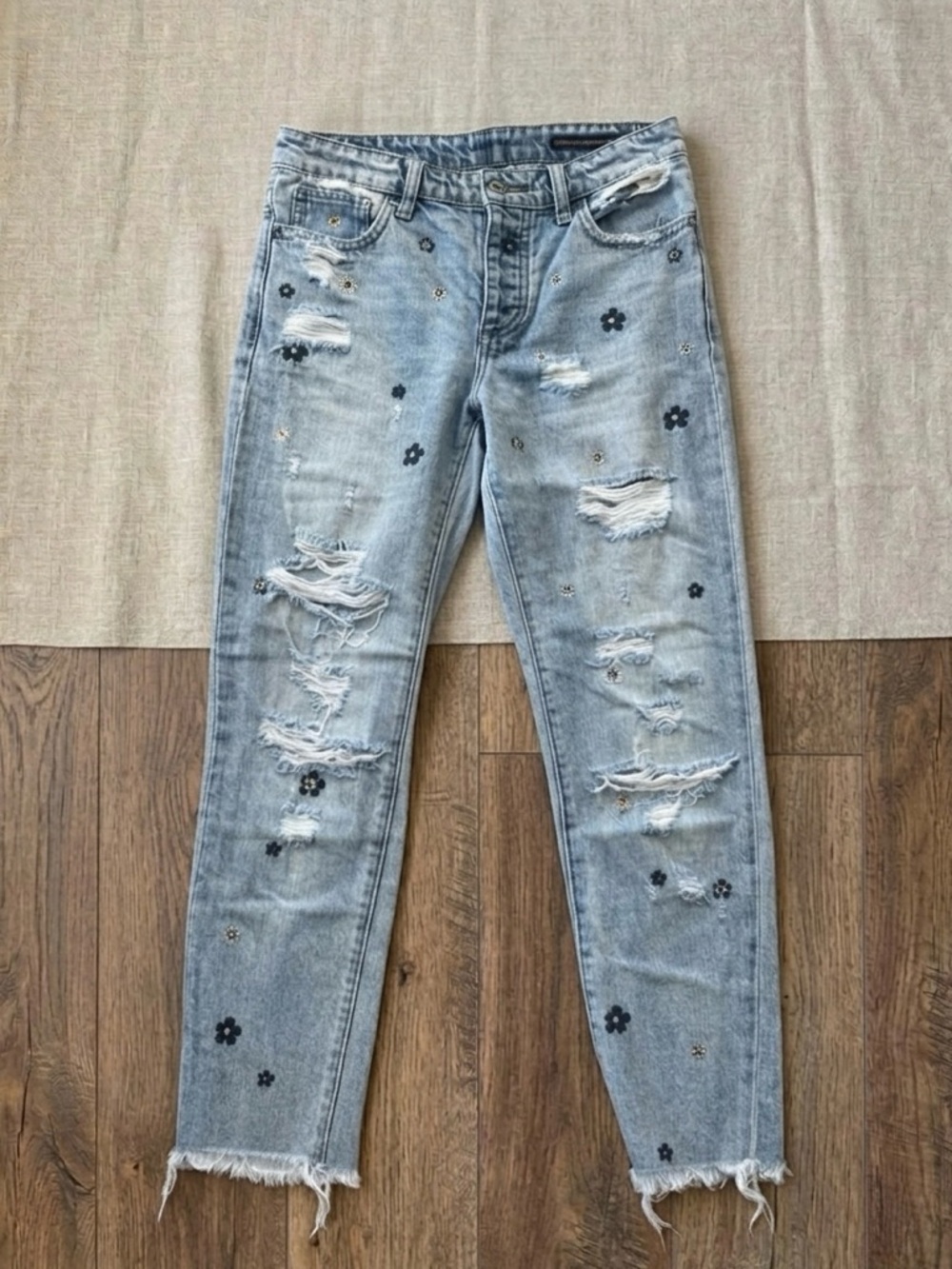 Lucky Brand Light Blue Distressed Boyfriend Jeans with Floral Embroidery